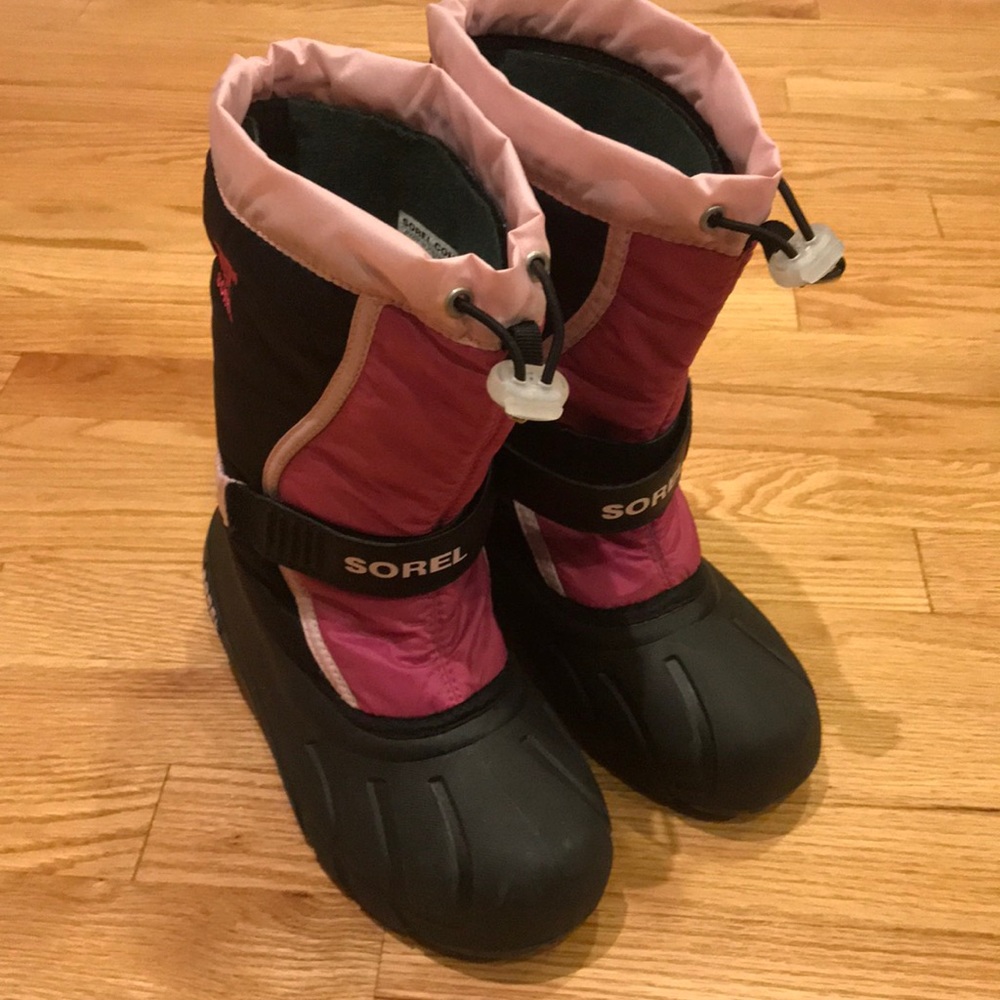 Sorel kids snow boots
